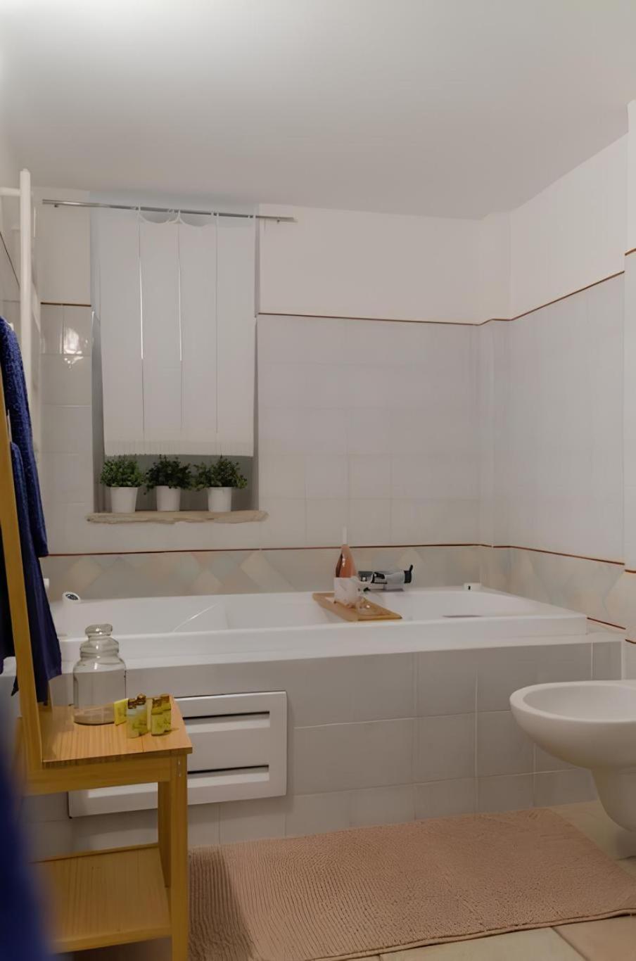 Maison De L'Air - Apt With Jacuzzi Giovinazzo Exterior photo